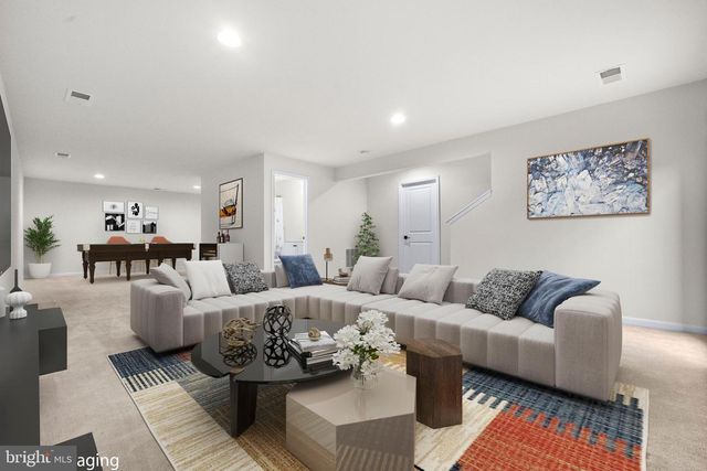 9516 KIMBLETON HALL LOOP, Manassas Park, VA 20111