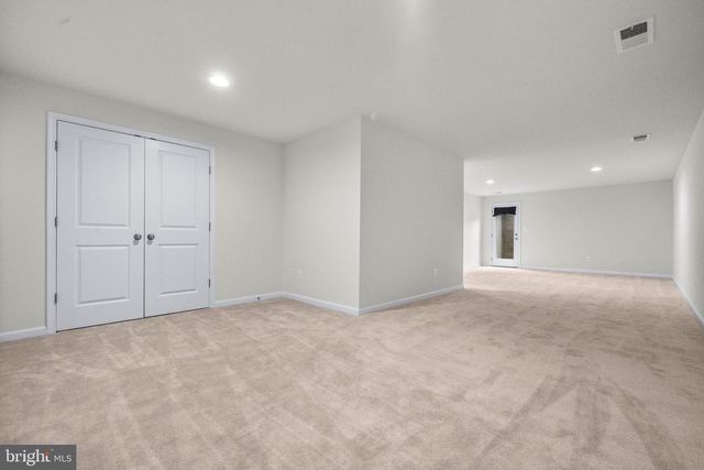 9516 KIMBLETON HALL LOOP, Manassas Park, VA 20111