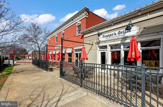 9516 KIMBLETON HALL LOOP, Manassas Park, VA 20111