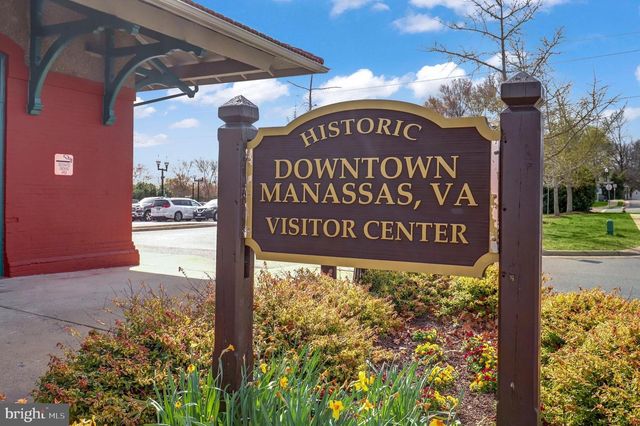 9516 KIMBLETON HALL LOOP, Manassas Park, VA 20111