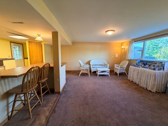 828 Regent Street, New Lenox, IL 60451