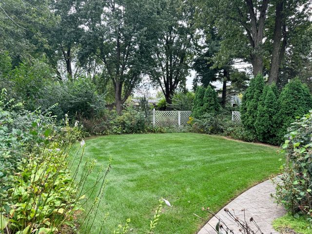 828 Regent Street, New Lenox, IL 60451