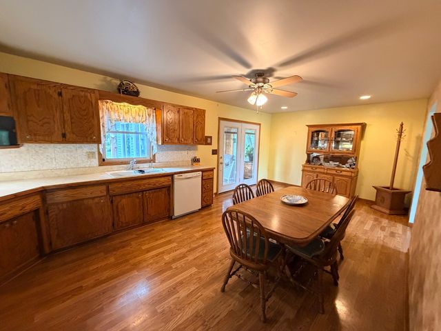828 Regent Street, New Lenox, IL 60451