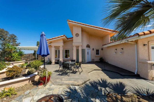 3662 Tuk A Wile Drive, Jamul, CA 91935