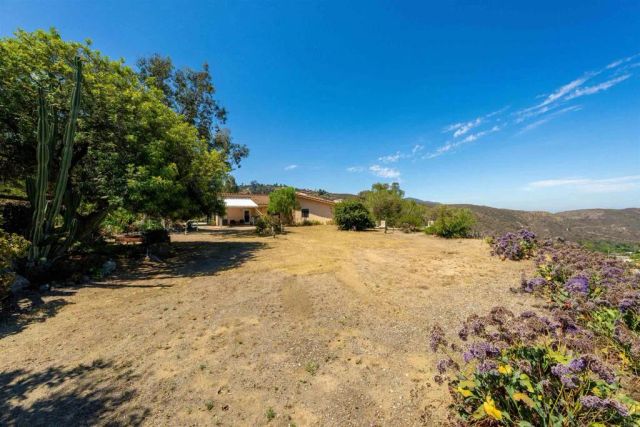 3662 Tuk A Wile Drive, Jamul, CA 91935