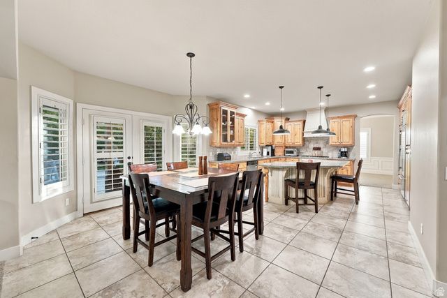 1724 E ELLERBECK LN, Draper, UT 84020