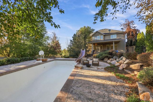 1724 E ELLERBECK LN, Draper, UT 84020