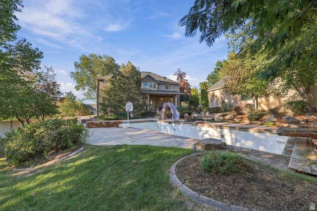 1724 E ELLERBECK LN, Draper, UT 84020