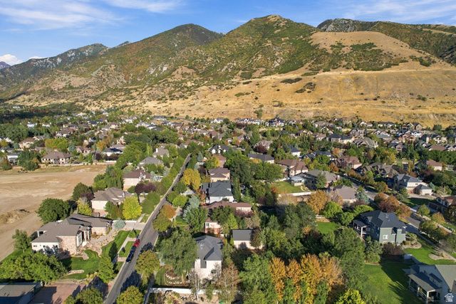 1724 E ELLERBECK LN, Draper, UT 84020
