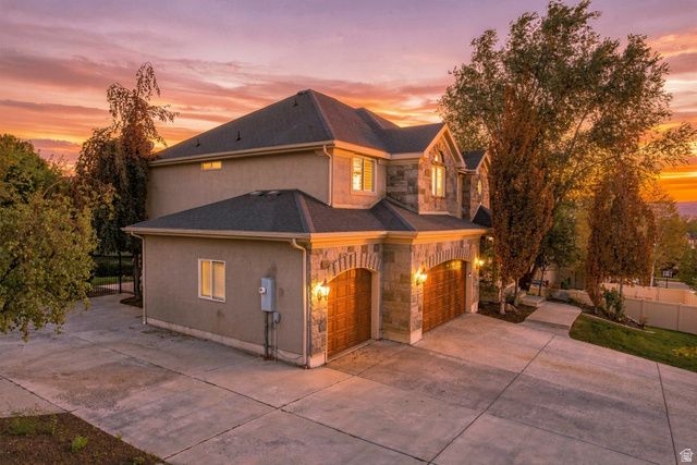 1724 E ELLERBECK LN, Draper, UT 84020