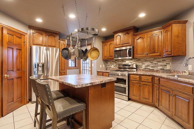 N7879 COUNTY ROAD U, Oneida, WI 54155