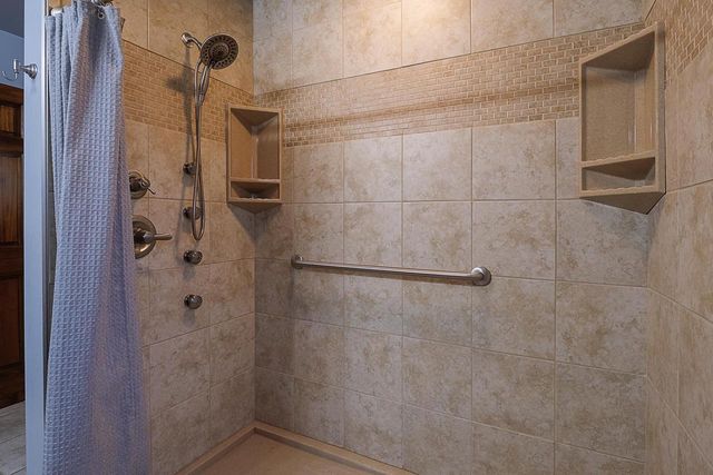 N7879 COUNTY ROAD U, Oneida, WI 54155