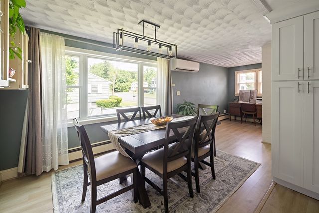 12 Karen Rd, Woburn, MA 01801