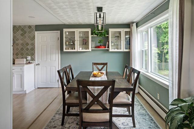 12 Karen Rd, Woburn, MA 01801