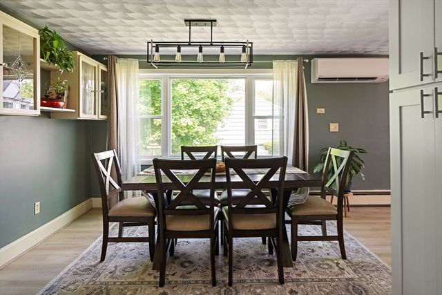 12 Karen Rd, Woburn, MA 01801