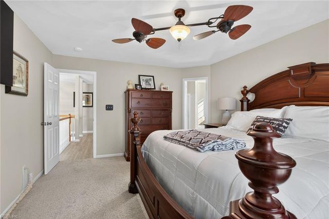 962 Foxboro DR, Newport News, VA 23602