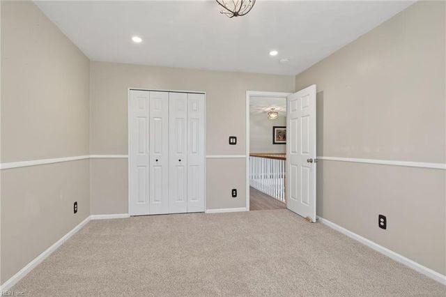 962 Foxboro DR, Newport News, VA 23602