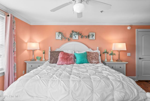 4425 Arendell Street 609, Morehead City, NC 28557