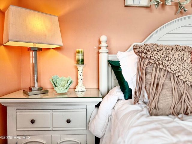 4425 Arendell Street 609, Morehead City, NC 28557