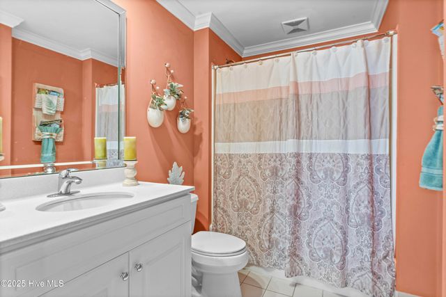 4425 Arendell Street 609, Morehead City, NC 28557