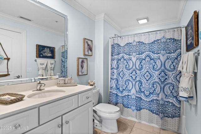 4425 Arendell Street 609, Morehead City, NC 28557