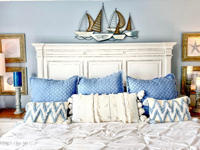 4425 Arendell Street 609, Morehead City, NC 28557