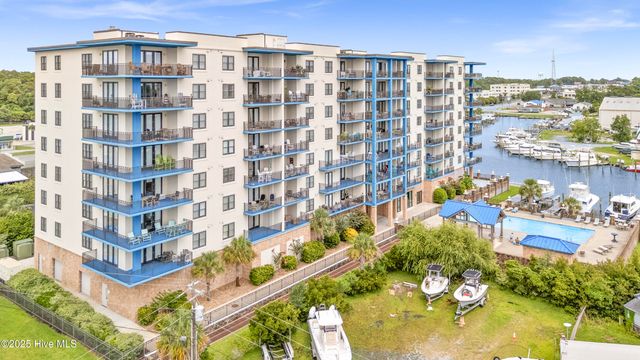 4425 Arendell Street 609, Morehead City, NC 28557