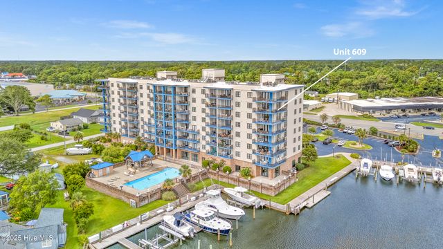 4425 Arendell Street 609, Morehead City, NC 28557