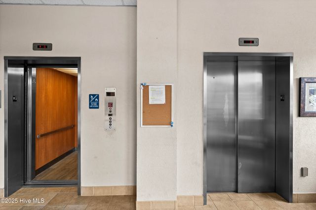 4425 Arendell Street 609, Morehead City, NC 28557