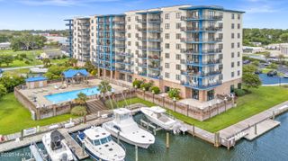 4425 Arendell Street 609, Morehead City, NC 28557