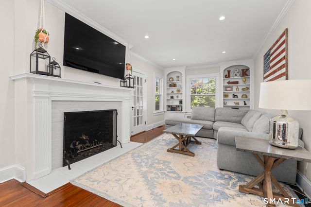 207 Redding Road, Redding, CT 06896