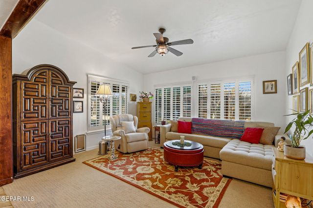 9517 DESERT HILLS Lane, El Paso, TX 79925