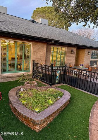 9517 DESERT HILLS Lane, El Paso, TX 79925