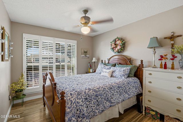 9517 DESERT HILLS Lane, El Paso, TX 79925