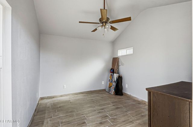 9517 DESERT HILLS Lane, El Paso, TX 79925