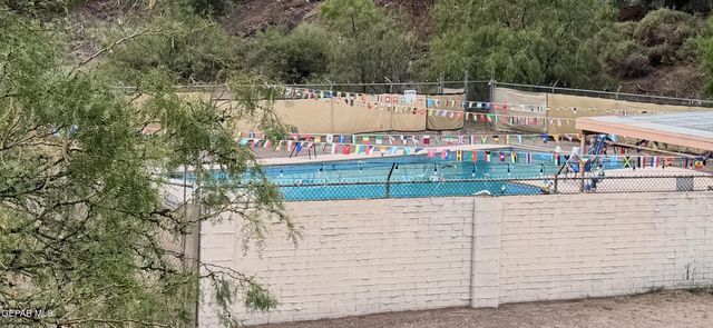 9517 DESERT HILLS Lane, El Paso, TX 79925