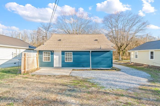 618 Steekee Rd, Loudon, TN 37774