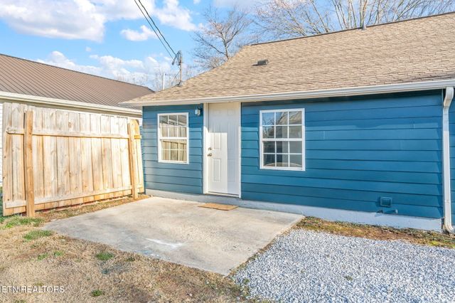 618 Steekee Rd, Loudon, TN 37774