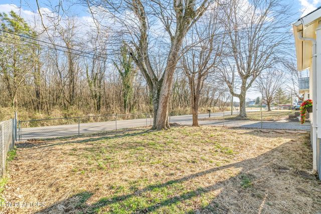 618 Steekee Rd, Loudon, TN 37774