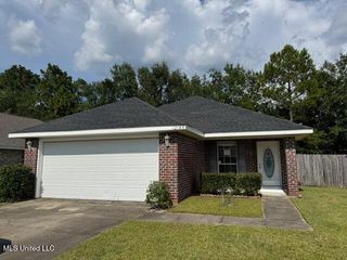 12144 Harmony Circle, Gulfport, MS 39503