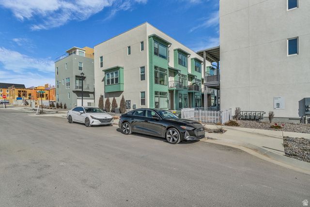 11059 S FREESTONE RD, South Jordan, UT 84095