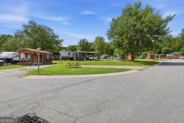 473 River Vista Drive, Dillard, GA 30537