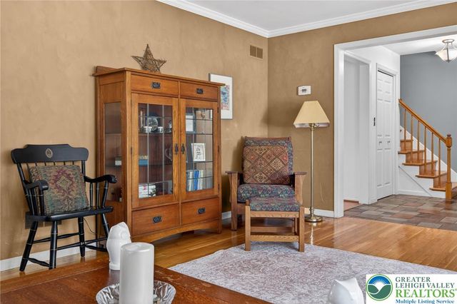 1466 Willowbrook Drive, Lower Saucon Twp, PA 18015