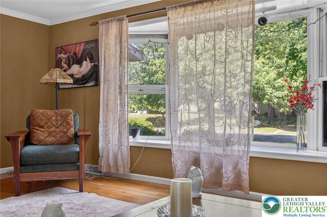 1466 Willowbrook Drive, Lower Saucon Twp, PA 18015