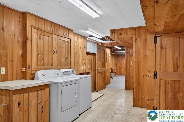 1466 Willowbrook Drive, Lower Saucon Twp, PA 18015