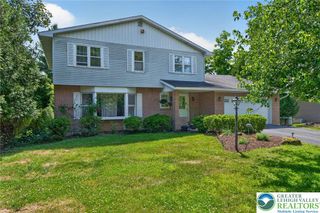 1466 Willowbrook Drive, Lower Saucon Twp, PA 18015