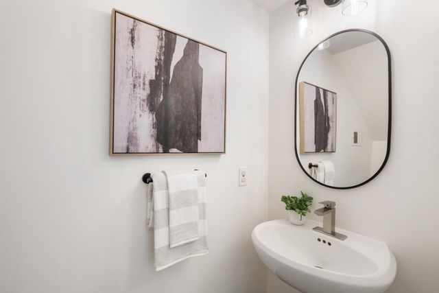 2064 Rialto Court, Mountain View, CA 94043