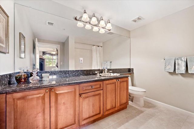 11720 SAINT ANDREWS Place 107, Wellington, FL 33414