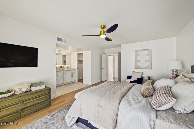 2324 E CORTEZ Street, Phoenix, AZ 85028