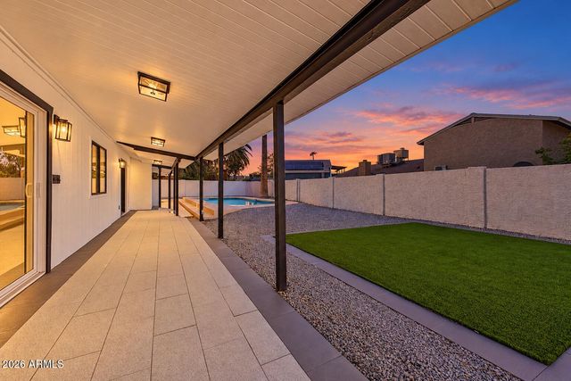 2324 E CORTEZ Street, Phoenix, AZ 85028